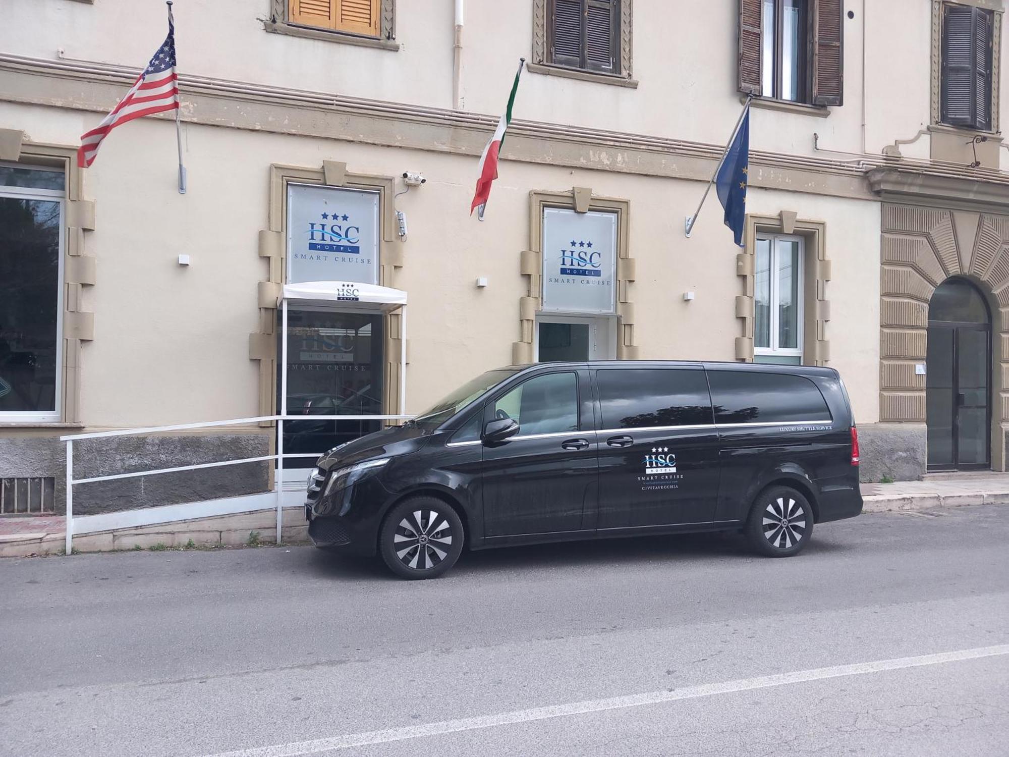 Hotel Smart Cruise Чивитавекия Екстериор снимка
